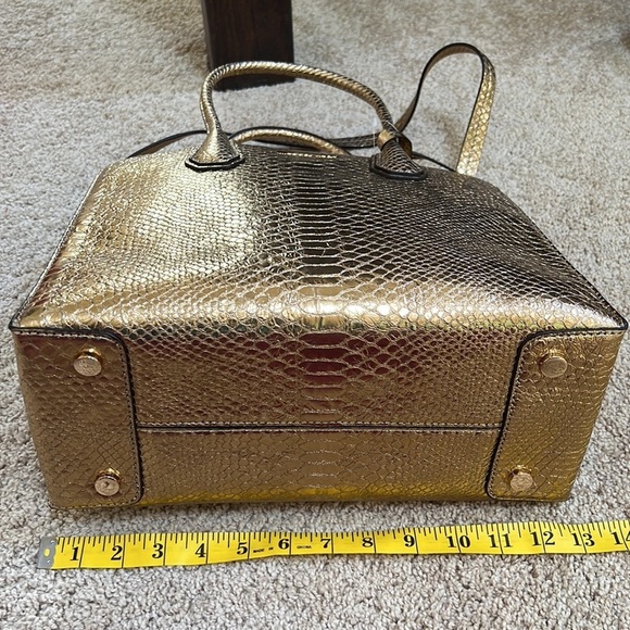 MICHAEL KORS gold metallic embossed satchel with crossbody strap - Picture 9 of 12